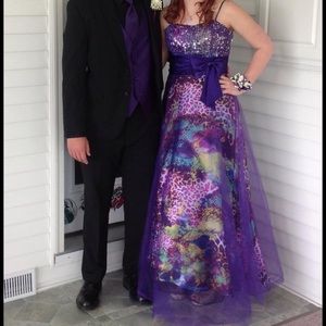 Patterned prom dress